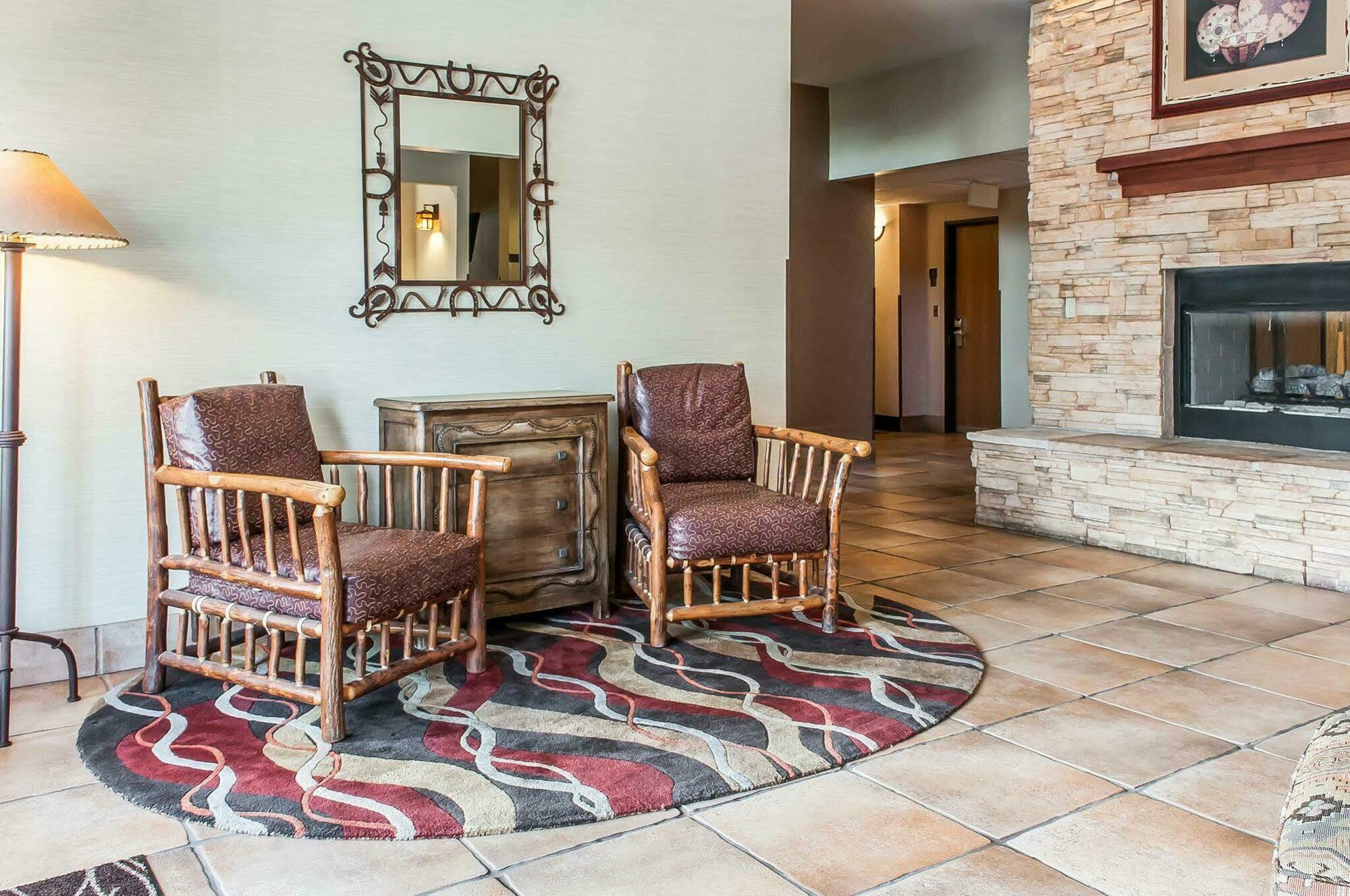 Comfort & Midtown Hotel Ruidoso